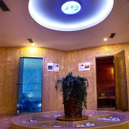 Hotel Altis 4*