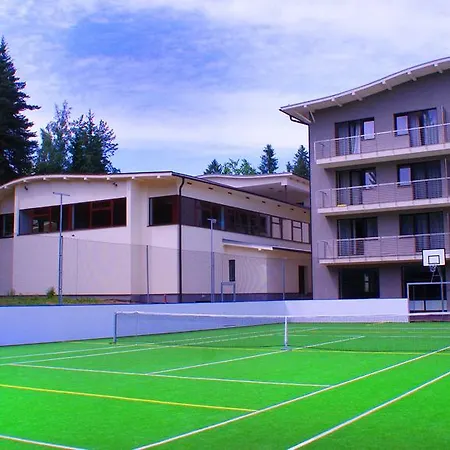 Altis Szálloda Námesztó